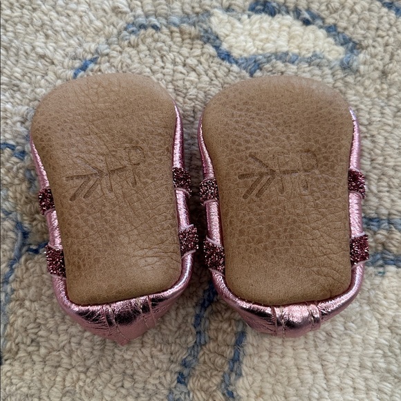 Pink Glitter Kids Shoes - Picture 2 of 2